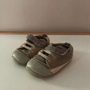 SEE KAI RUN Toddler sneakers size 5.5